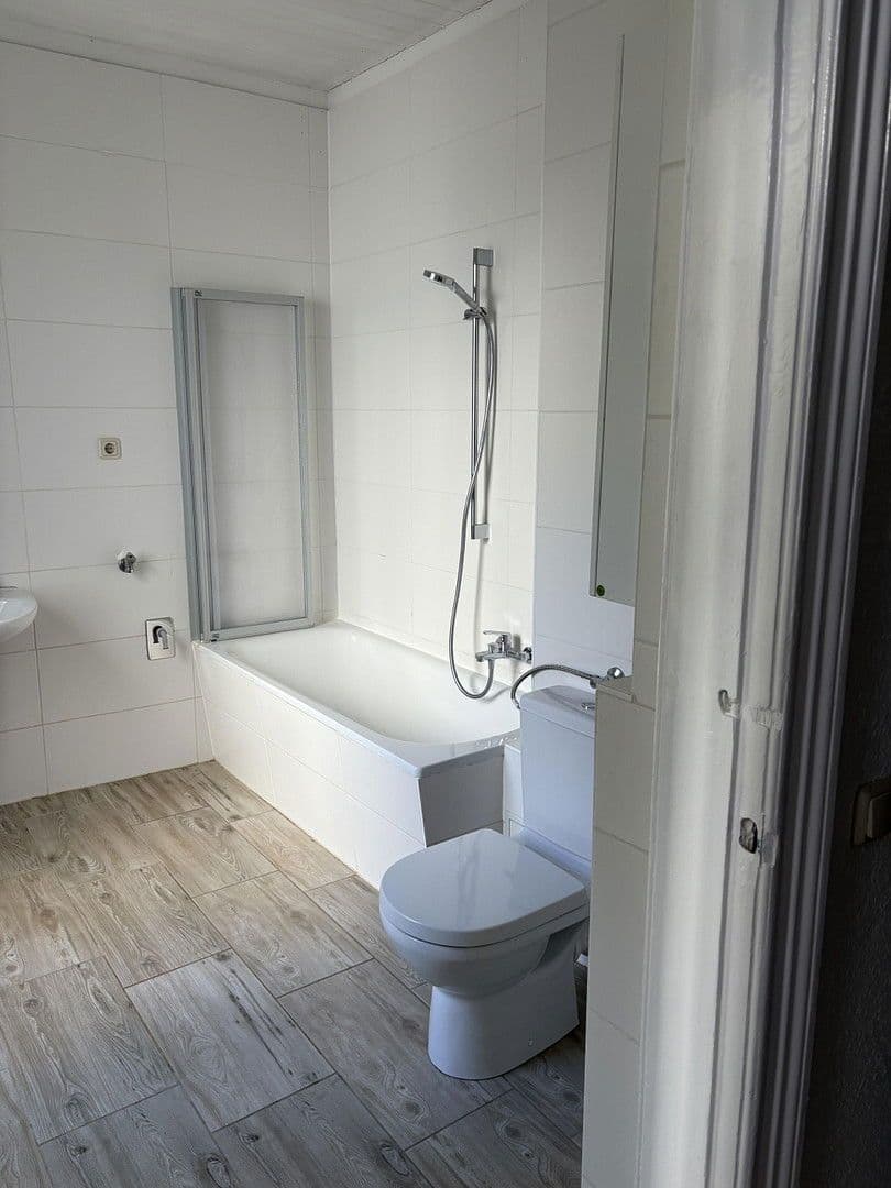 Pronájem bytu 4+1 87 m², Gerberstraße 19, Wismar, Mecklenburg-Vorpommern Pronájem bytu 4+1 87 m², Gerberstraße 19, Wismar, Mecklenburg-Vorpommern