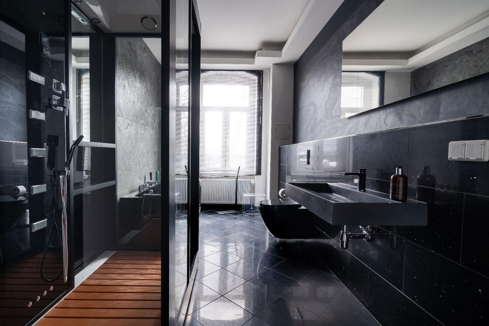 Prodej nebytového prostoru 1.186 m², Halle, Sasko-Anhaltsko Prodej nebytového prostoru 1.186 m², Halle, Sasko-Anhaltsko