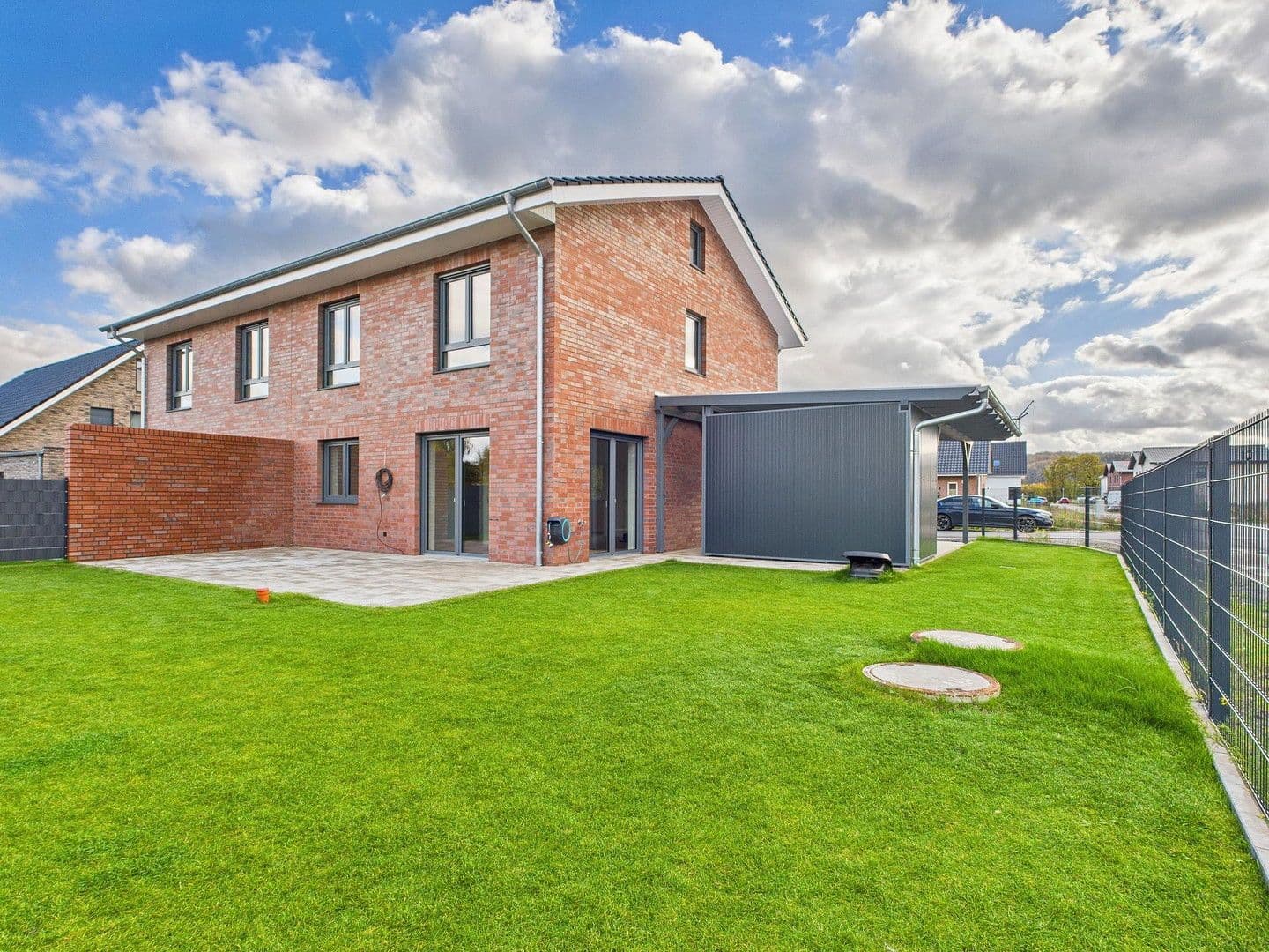 Prodej domu 120 m², pozemek 369 m², Oelingerheide, Bohmte, Dolní Sasko Prodej domu 120 m², pozemek 369 m², Oelingerheide, Bohmte, Dolní Sasko