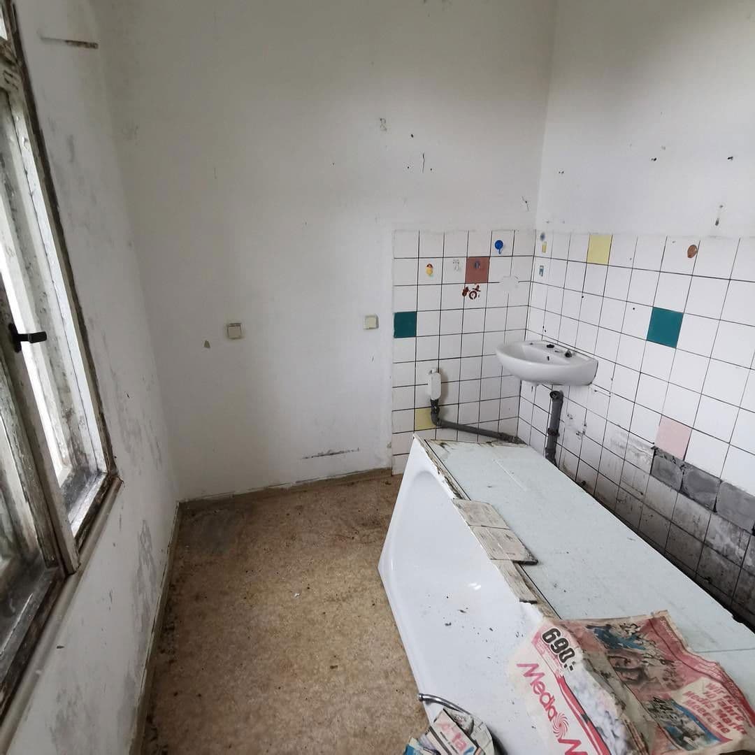 Prodej domu 319 m², pozemek 276 m², Plankenweg 8, Starohrad, Durynsko Prodej domu 319 m², pozemek 276 m², Plankenweg 8, Starohrad, Durynsko