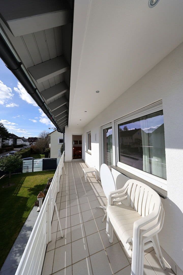 Pronájem bytu 4+kk 110 m², Leinfelden-Echterdingen, Bádensko-Württembersko Pronájem bytu 4+kk 110 m², Leinfelden-Echterdingen, Bádensko-Württembersko