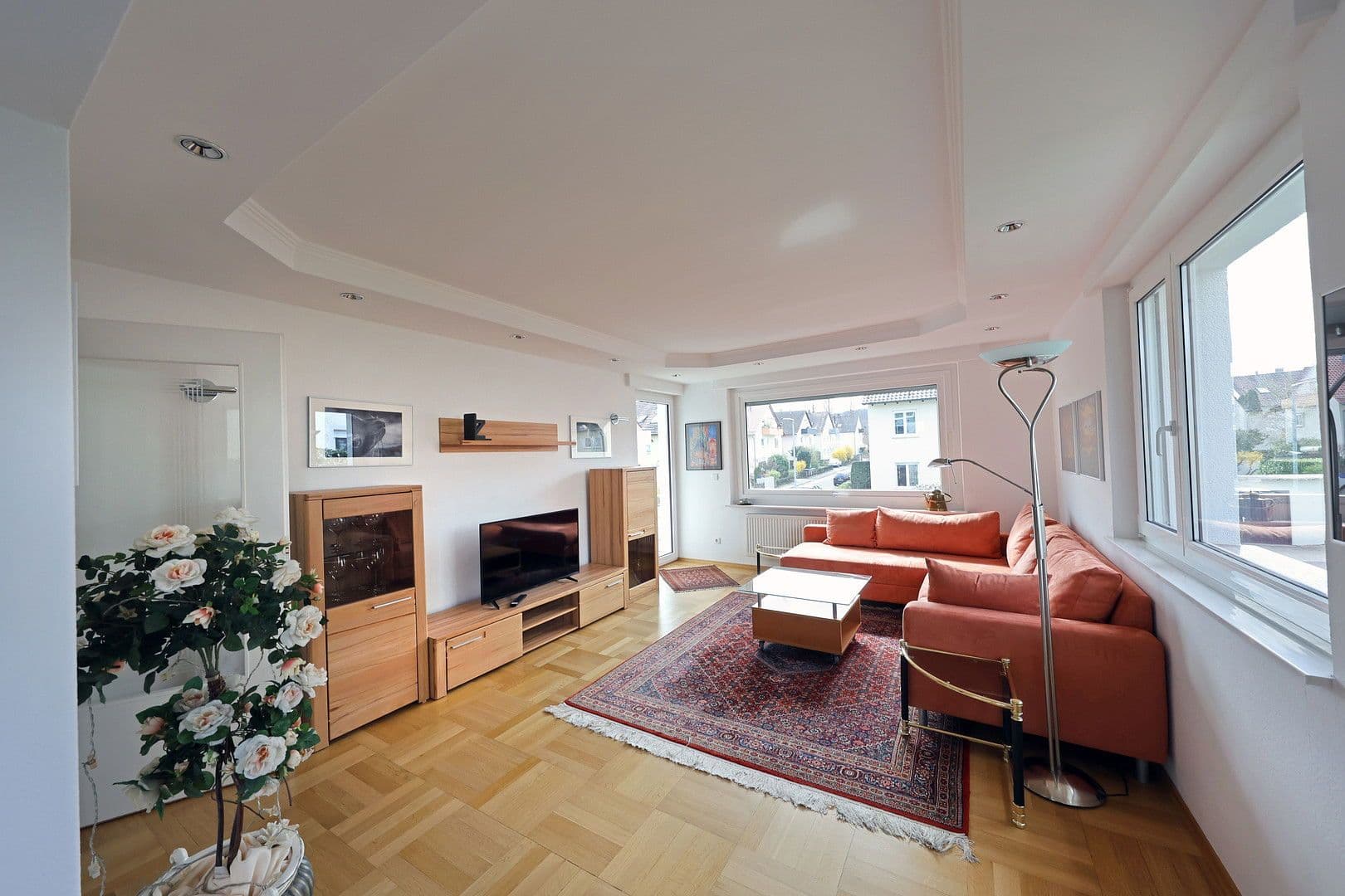 Pronájem bytu 4+kk 110 m², Leinfelden-Echterdingen, Bádensko-Württembersko Pronájem bytu 4+kk 110 m², Leinfelden-Echterdingen, Bádensko-Württembersko