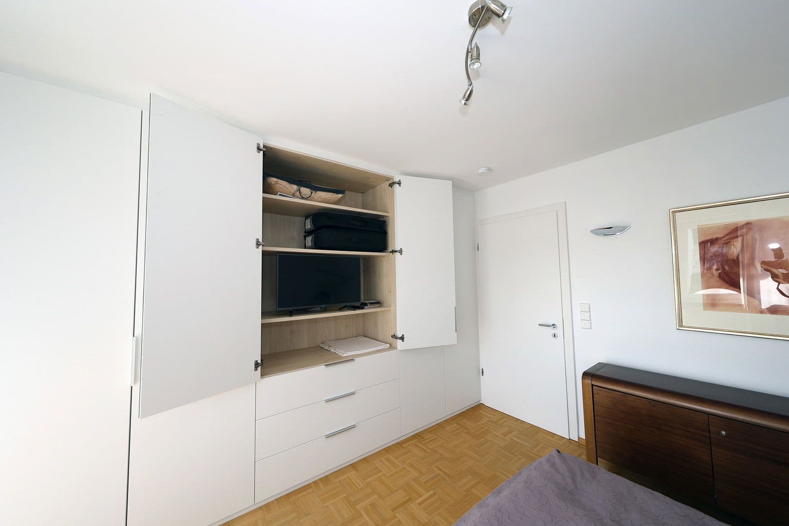 Pronájem bytu 4+kk 110 m², Leinfelden-Echterdingen, Bádensko-Württembersko Pronájem bytu 4+kk 110 m², Leinfelden-Echterdingen, Bádensko-Württembersko