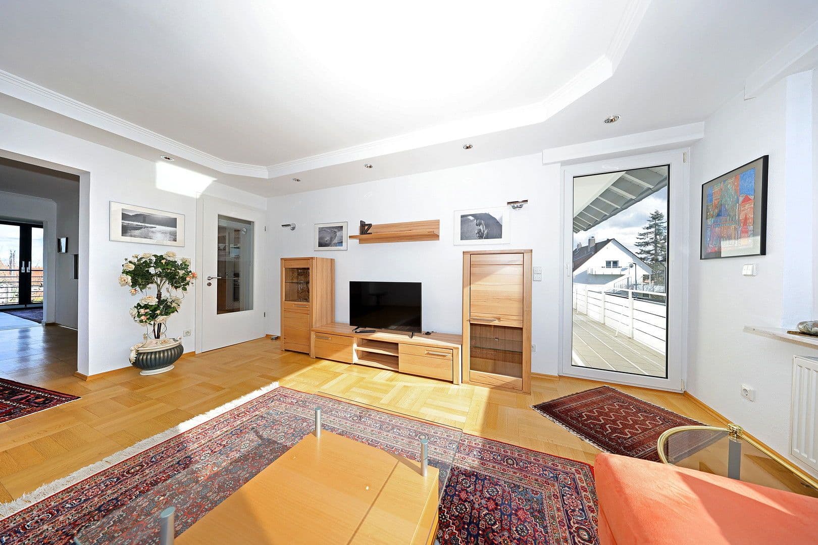 Pronájem bytu 4+kk 110 m², Leinfelden-Echterdingen, Bádensko-Württembersko Pronájem bytu 4+kk 110 m², Leinfelden-Echterdingen, Bádensko-Württembersko