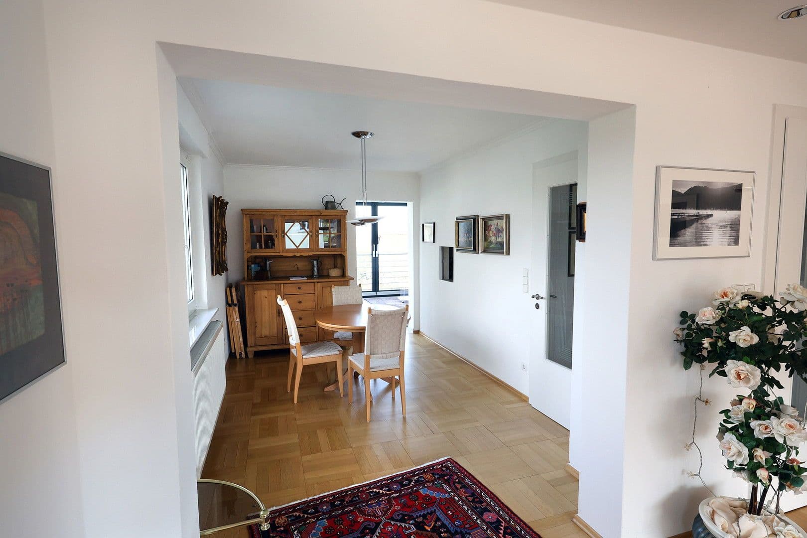 Pronájem bytu 4+kk 110 m², Leinfelden-Echterdingen, Bádensko-Württembersko Pronájem bytu 4+kk 110 m², Leinfelden-Echterdingen, Bádensko-Württembersko