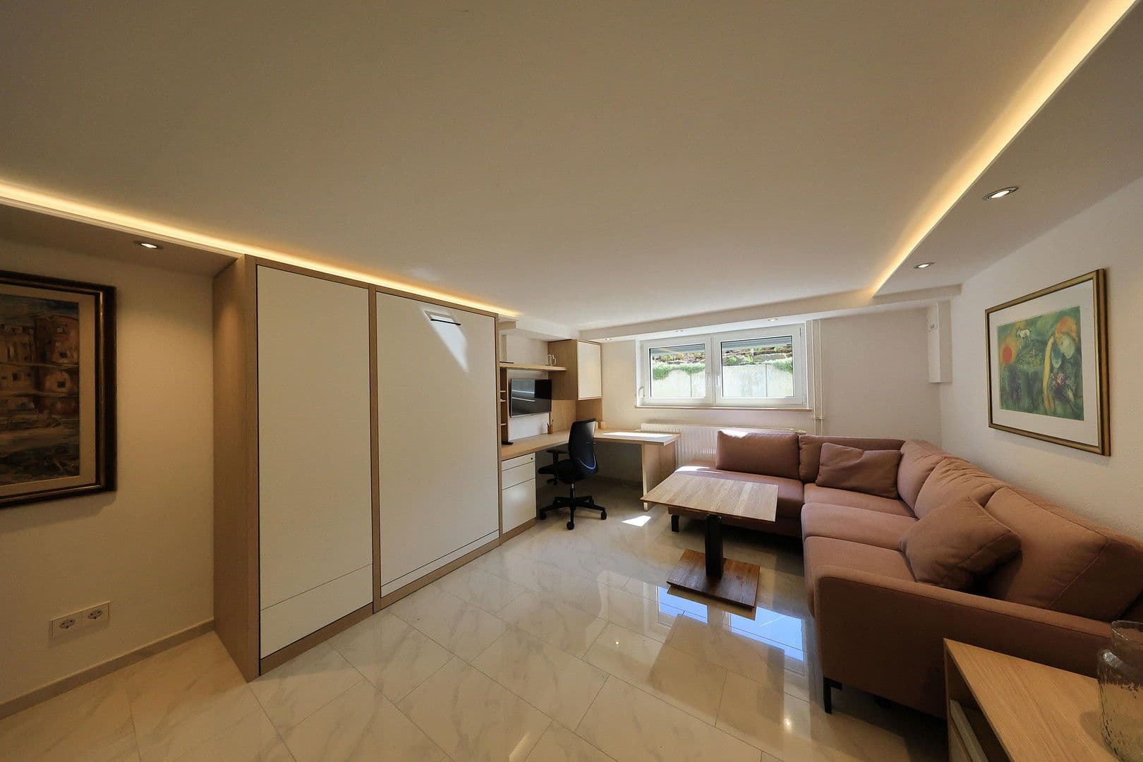 Pronájem bytu 1+1 30 m², Leinfelden-Echterdingen, Bádensko-Württembersko Pronájem bytu 1+1 30 m², Leinfelden-Echterdingen, Bádensko-Württembersko