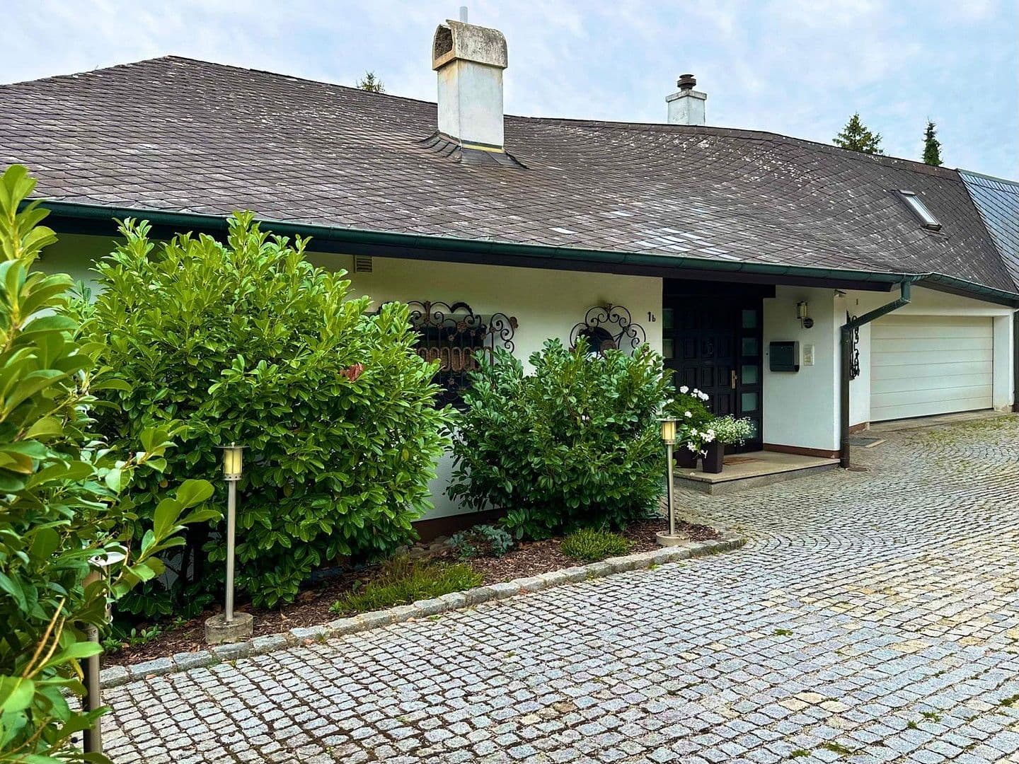 Prodej domu 290 m², pozemek 1.200 m², Amberg, Bavorsko Prodej domu 290 m², pozemek 1.200 m², Amberg, Bavorsko