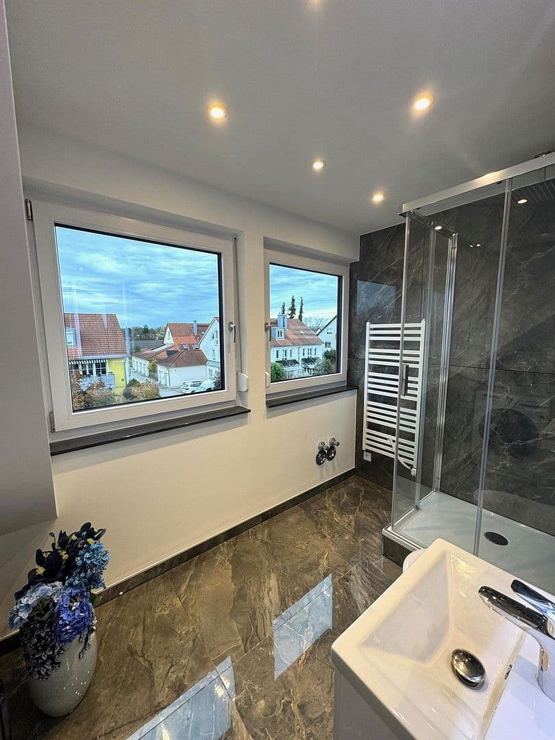 Pronájem bytu 1+1 33 m², Schwarzhölzlstraße 6, Karlsfeld, Bavorsko Pronájem bytu 1+1 33 m², Schwarzhölzlstraße 6, Karlsfeld, Bavorsko