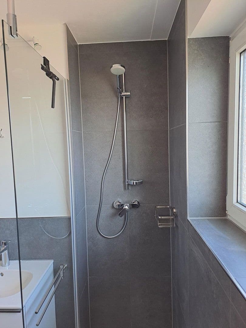 Pronájem bytu 2+1 66 m², Siegburg, Severní Porýní-Vestfálsko Pronájem bytu 2+1 66 m², Siegburg, Severní Porýní-Vestfálsko