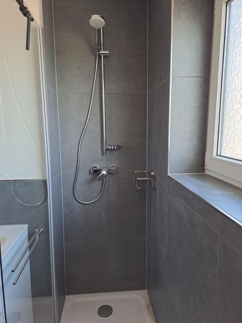 Pronájem bytu 2+1 66 m², Siegburg, Severní Porýní-Vestfálsko Pronájem bytu 2+1 66 m², Siegburg, Severní Porýní-Vestfálsko