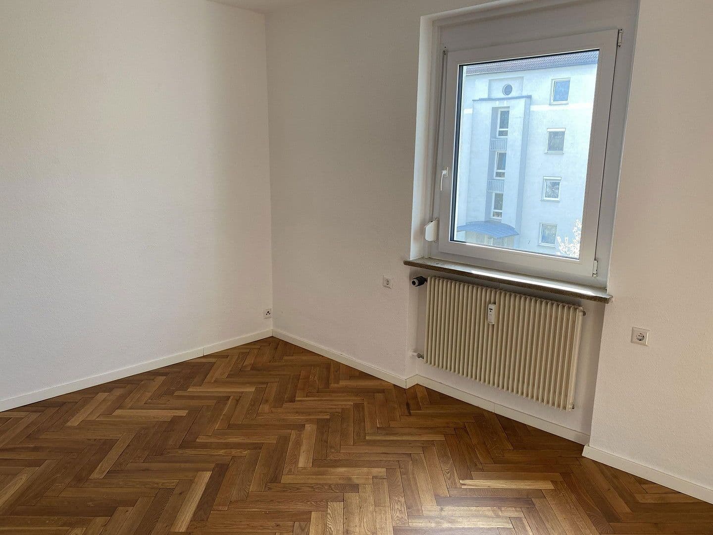 Prodej bytu 3+1 99 m², Lucius-D.-Clay-Str. 4, Göppingen, Bádensko-Württembersko Prodej bytu 3+1 99 m², Lucius-D.-Clay-Str. 4, Göppingen, Bádensko-Württembersko
