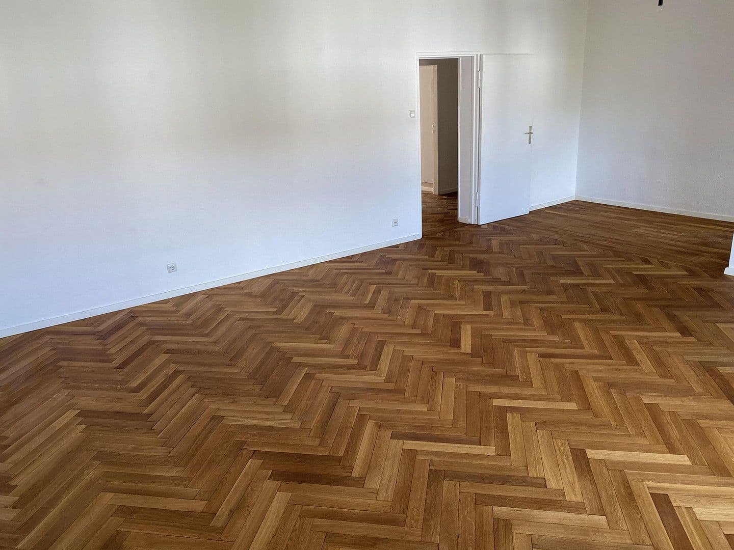 Prodej bytu 3+1 99 m², Lucius-D.-Clay-Str. 4, Göppingen, Bádensko-Württembersko Prodej bytu 3+1 99 m², Lucius-D.-Clay-Str. 4, Göppingen, Bádensko-Württembersko