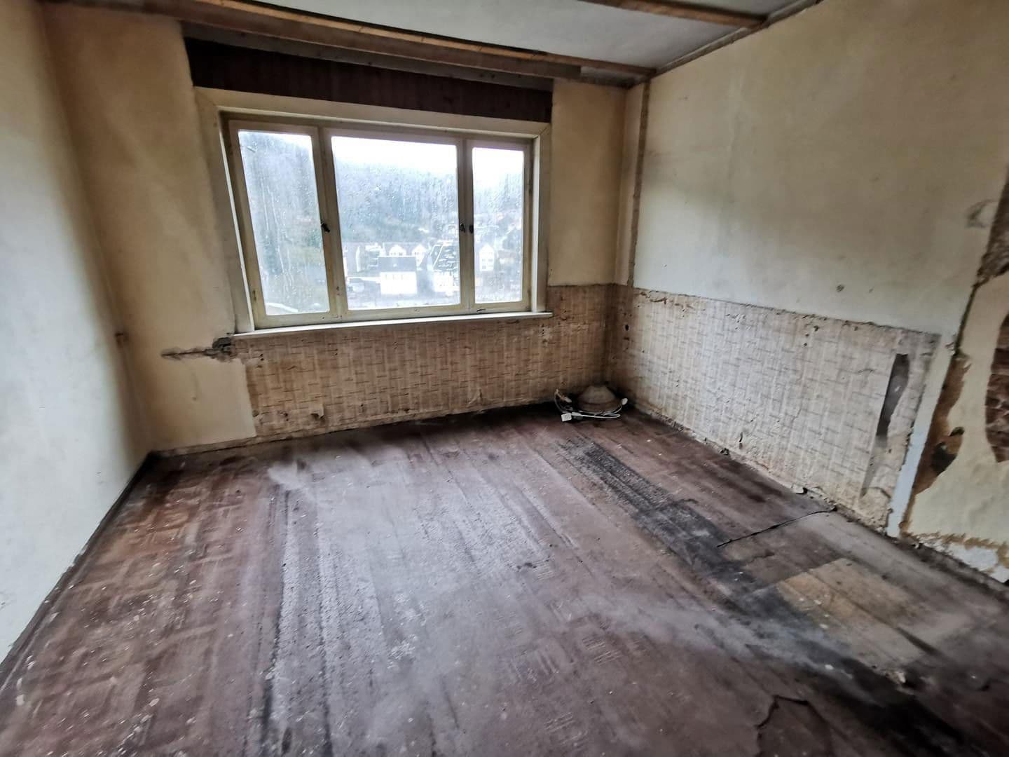 Prodej domu 158 m², pozemek 406 m², Schleussinger Straße 29, Ilmenava, Durynsko Prodej domu 158 m², pozemek 406 m², Schleussinger Straße 29, Ilmenava, Durynsko