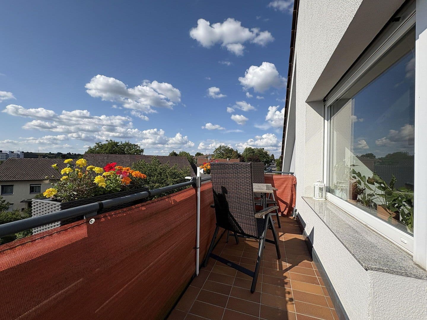 Pronájem bytu 3+1 63 m², Bergstr. 40, Ludwigsburg, Bádensko-Württembersko Pronájem bytu 3+1 63 m², Bergstr. 40, Ludwigsburg, Bádensko-Württembersko