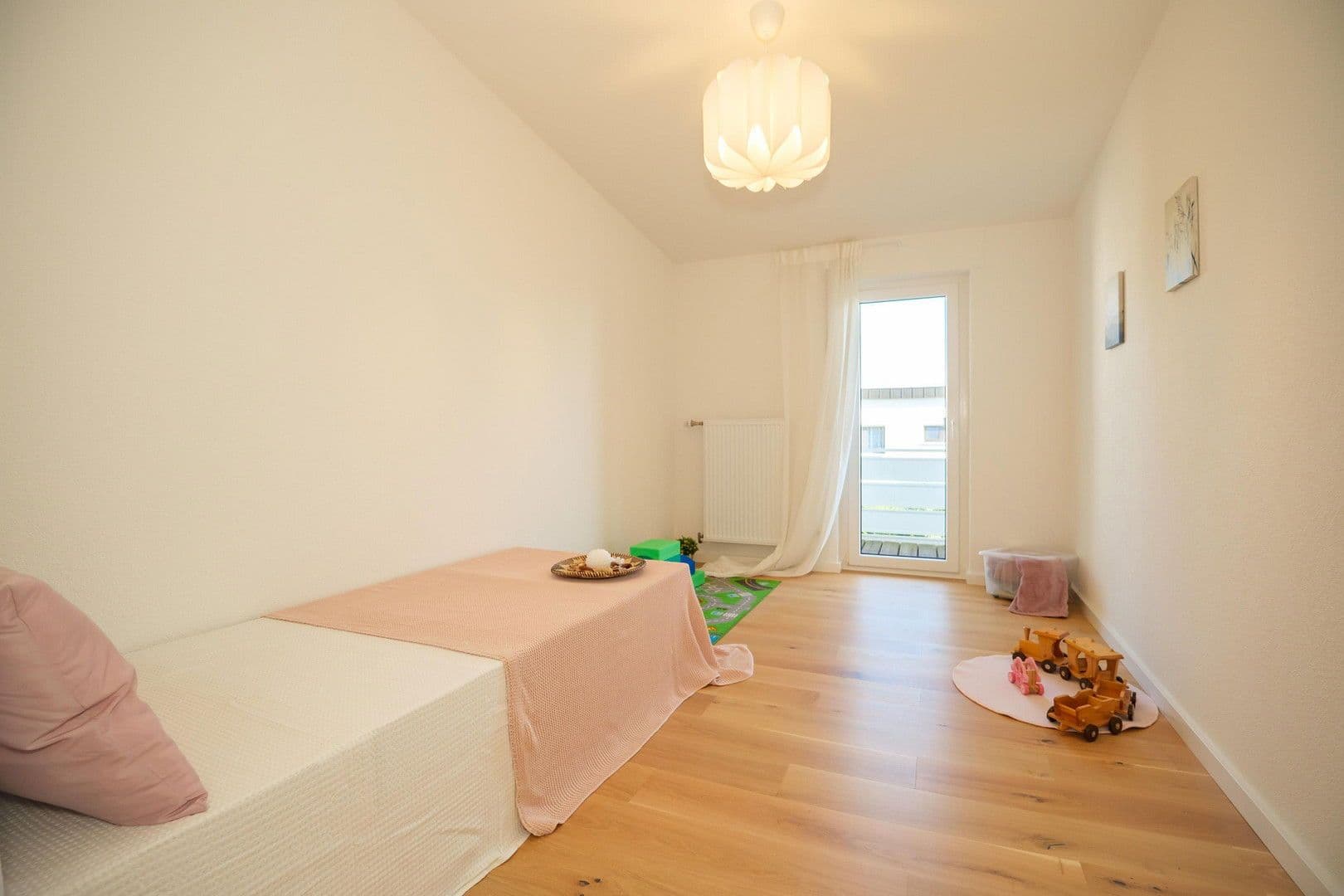 Prodej domu 123 m², pozemek 306 m², Rosensteinstr. 14, Rechberghausen, Bádensko-Württembersko Prodej domu 123 m², pozemek 306 m², Rosensteinstr. 14, Rechberghausen, Bádensko-Württembersko