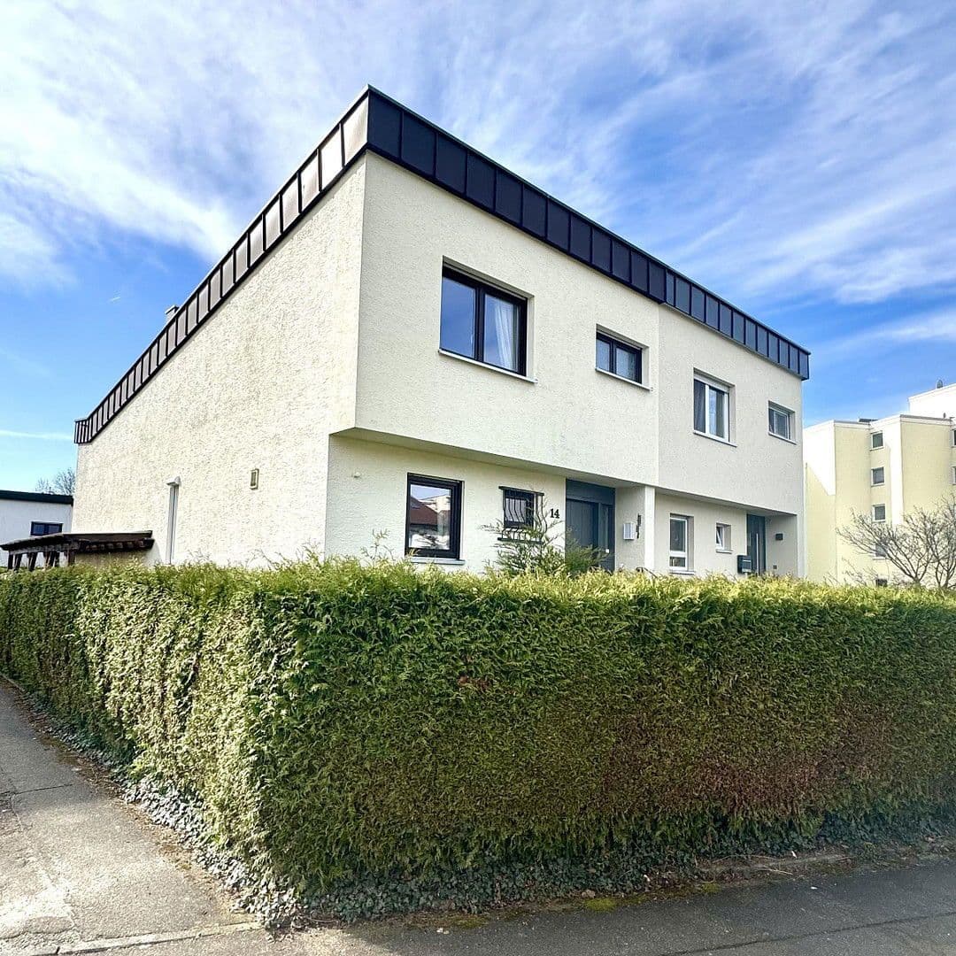 Prodej domu 123 m², pozemek 306 m², Rosensteinstr. 14, Rechberghausen, Bádensko-Württembersko Prodej domu 123 m², pozemek 306 m², Rosensteinstr. 14, Rechberghausen, Bádensko-Württembersko