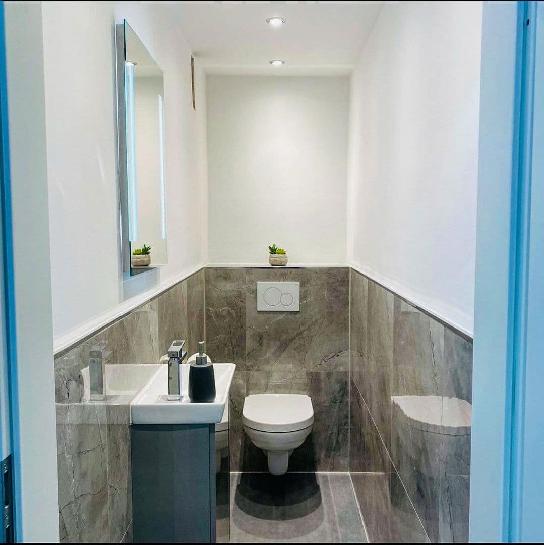 Pronájem bytu 3+1 92 m², Köln, Severní Porýní-Vestfálsko Pronájem bytu 3+1 92 m², Köln, Severní Porýní-Vestfálsko