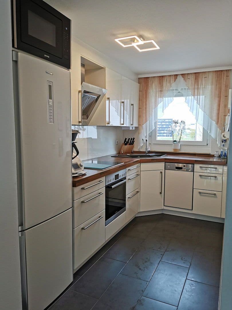 Prodej bytu 3+1 80 m², Böblingen, Bádensko-Württembersko Prodej bytu 3+1 80 m², Böblingen, Bádensko-Württembersko