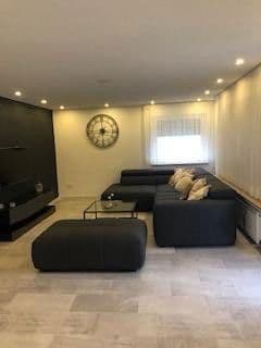 Prodej domu 245 m², pozemek 774 m², Bad Friedrichshall, Bádensko-Württembersko Prodej domu 245 m², pozemek 774 m², Bad Friedrichshall, Bádensko-Württembersko