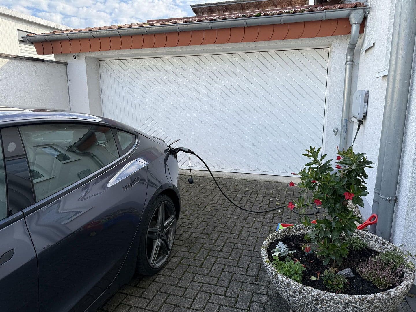 Prodej domu 190 m², pozemek 1.000 m², Linkenheim-Hochstetten, Bádensko-Württembersko Prodej domu 190 m², pozemek 1.000 m², Linkenheim-Hochstetten, Bádensko-Württembersko