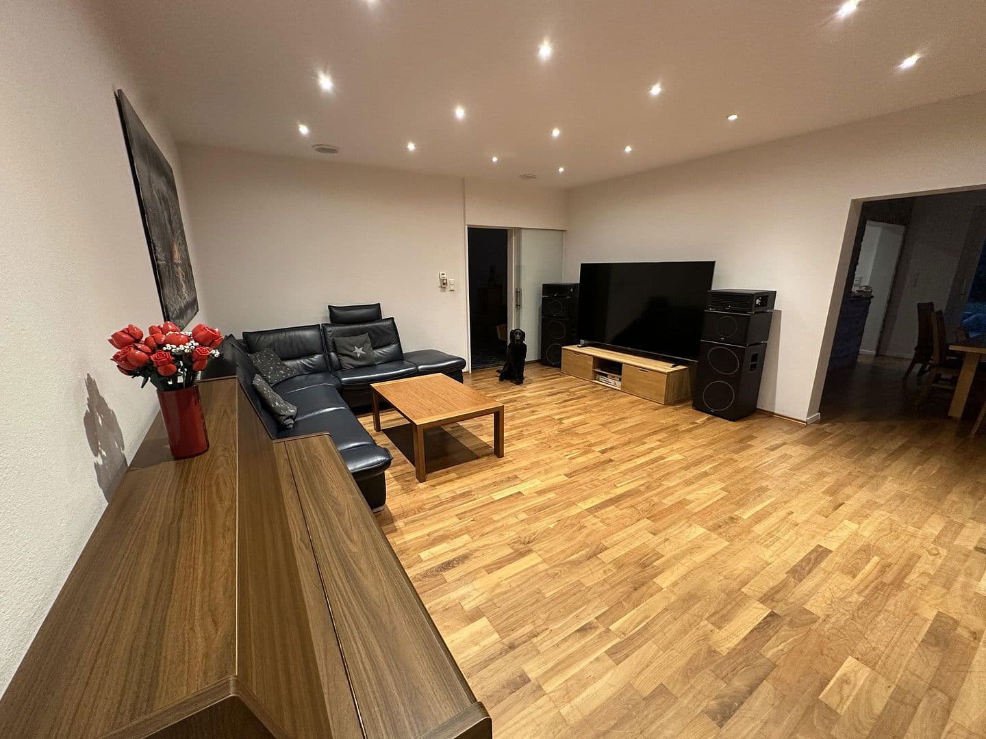 Prodej domu 190 m², pozemek 1.000 m², Linkenheim-Hochstetten, Bádensko-Württembersko Prodej domu 190 m², pozemek 1.000 m², Linkenheim-Hochstetten, Bádensko-Württembersko