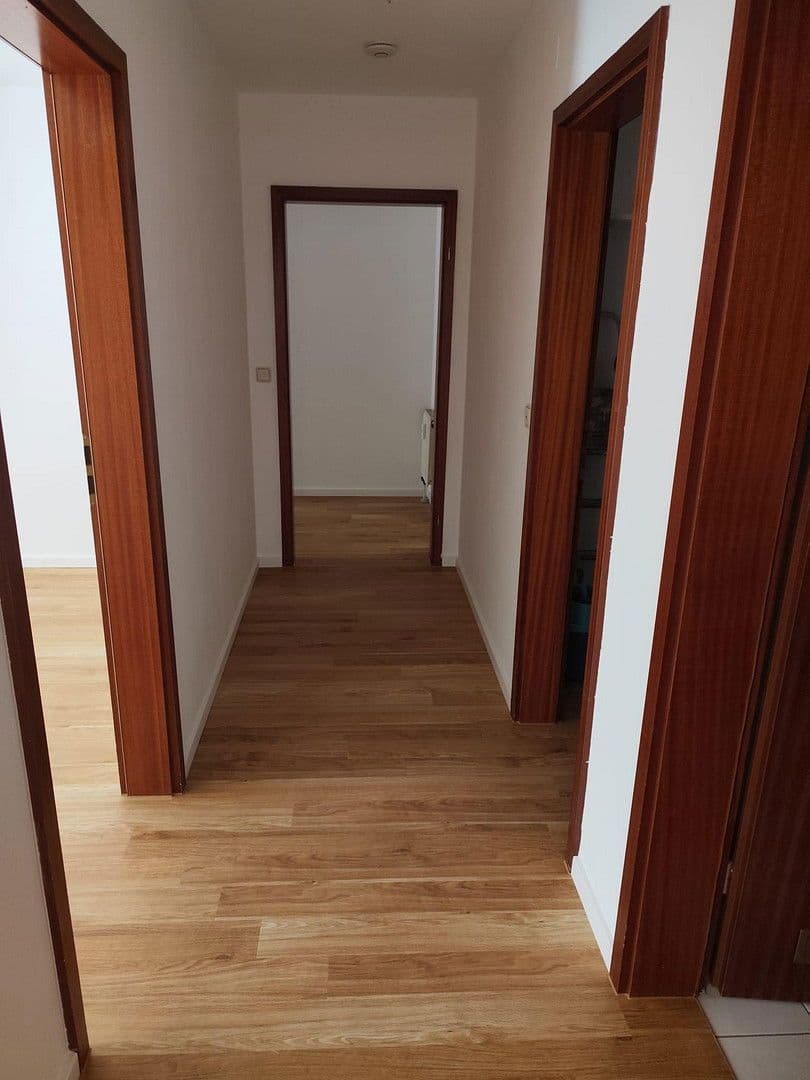 Pronájem bytu 3+1 96 m², Sartoriusstr. 6, Würzburg, Bavorsko Pronájem bytu 3+1 96 m², Sartoriusstr. 6, Würzburg, Bavorsko