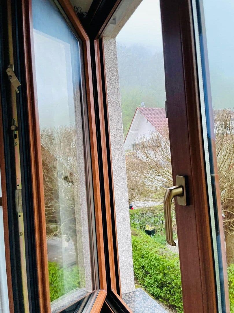 Prodej domu 293 m², pozemek 516 m², Ziegelsteige 38, Forchtenberg, Bádensko-Württembersko Prodej domu 293 m², pozemek 516 m², Ziegelsteige 38, Forchtenberg, Bádensko-Württembersko