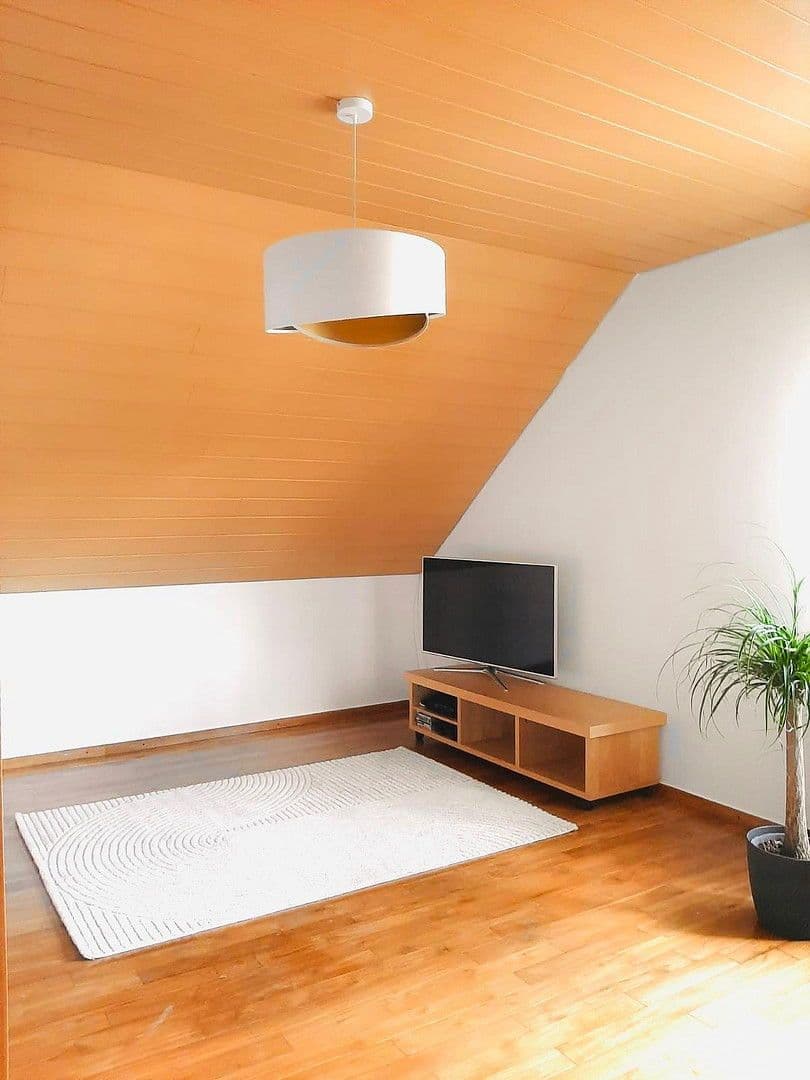 Prodej domu 293 m², pozemek 516 m², Ziegelsteige 38, Forchtenberg, Bádensko-Württembersko Prodej domu 293 m², pozemek 516 m², Ziegelsteige 38, Forchtenberg, Bádensko-Württembersko