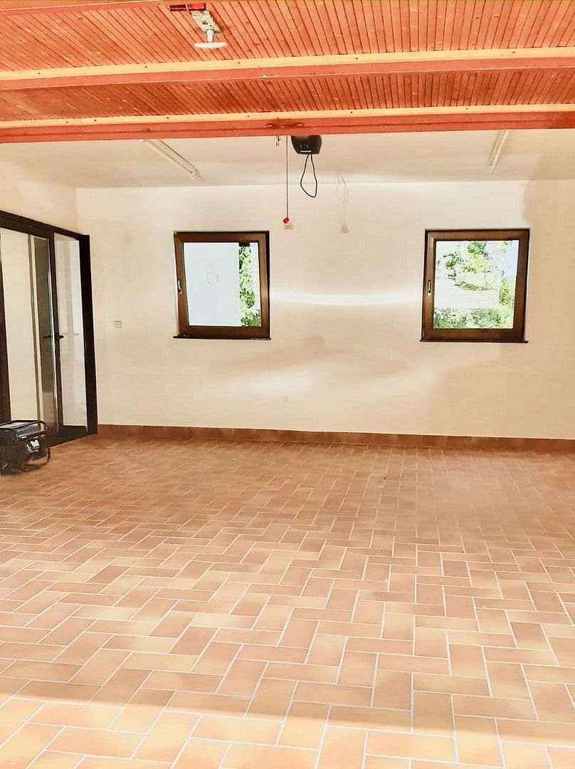 Prodej domu 293 m², pozemek 516 m², Ziegelsteige 38, Forchtenberg, Bádensko-Württembersko Prodej domu 293 m², pozemek 516 m², Ziegelsteige 38, Forchtenberg, Bádensko-Württembersko