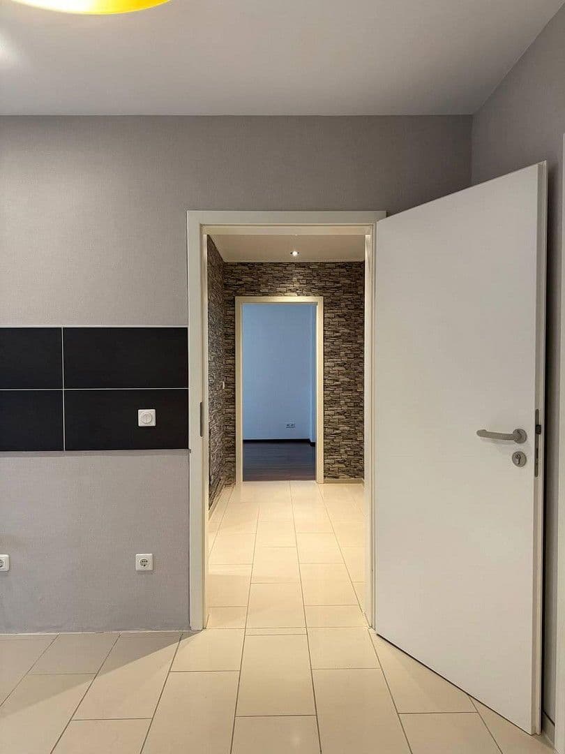 Prodej bytu 3+1 75 m², Horsterstrasse 434, Gelsenkirchen, Severní Porýní-Vestfálsko Prodej bytu 3+1 75 m², Horsterstrasse 434, Gelsenkirchen, Severní Porýní-Vestfálsko