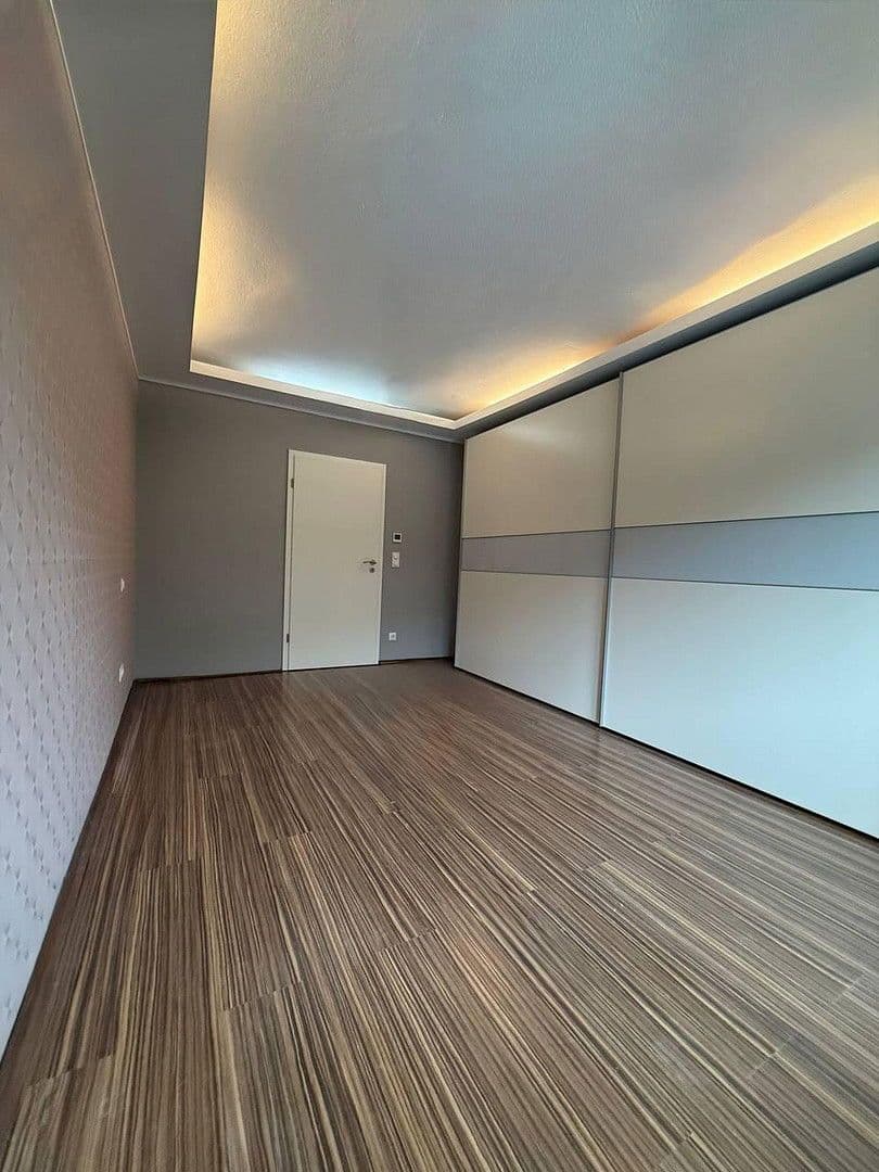 Prodej bytu 3+1 75 m², Horsterstrasse 434, Gelsenkirchen, Severní Porýní-Vestfálsko Prodej bytu 3+1 75 m², Horsterstrasse 434, Gelsenkirchen, Severní Porýní-Vestfálsko