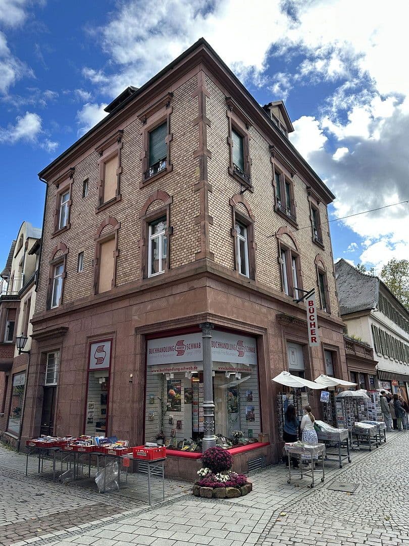 Prodej domu 568 m², pozemek 256 m², Marktstrasse 37 und Rossgasse 1, Lahr/Schwarzwald, Bádensko-Württembersko Prodej domu 568 m², pozemek 256 m², Marktstrasse 37 und Rossgasse 1, Lahr/Schwarzwald, Bádensko-Württembersko