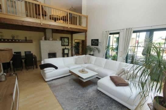 Prodej domu 210 m², pozemek 810 m², Salzatal, Sasko-Anhaltsko Prodej domu 210 m², pozemek 810 m², Salzatal, Sasko-Anhaltsko