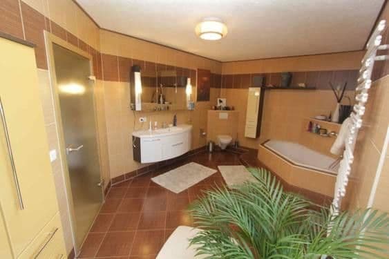 Prodej domu 210 m², pozemek 810 m², Salzatal, Sasko-Anhaltsko Prodej domu 210 m², pozemek 810 m², Salzatal, Sasko-Anhaltsko