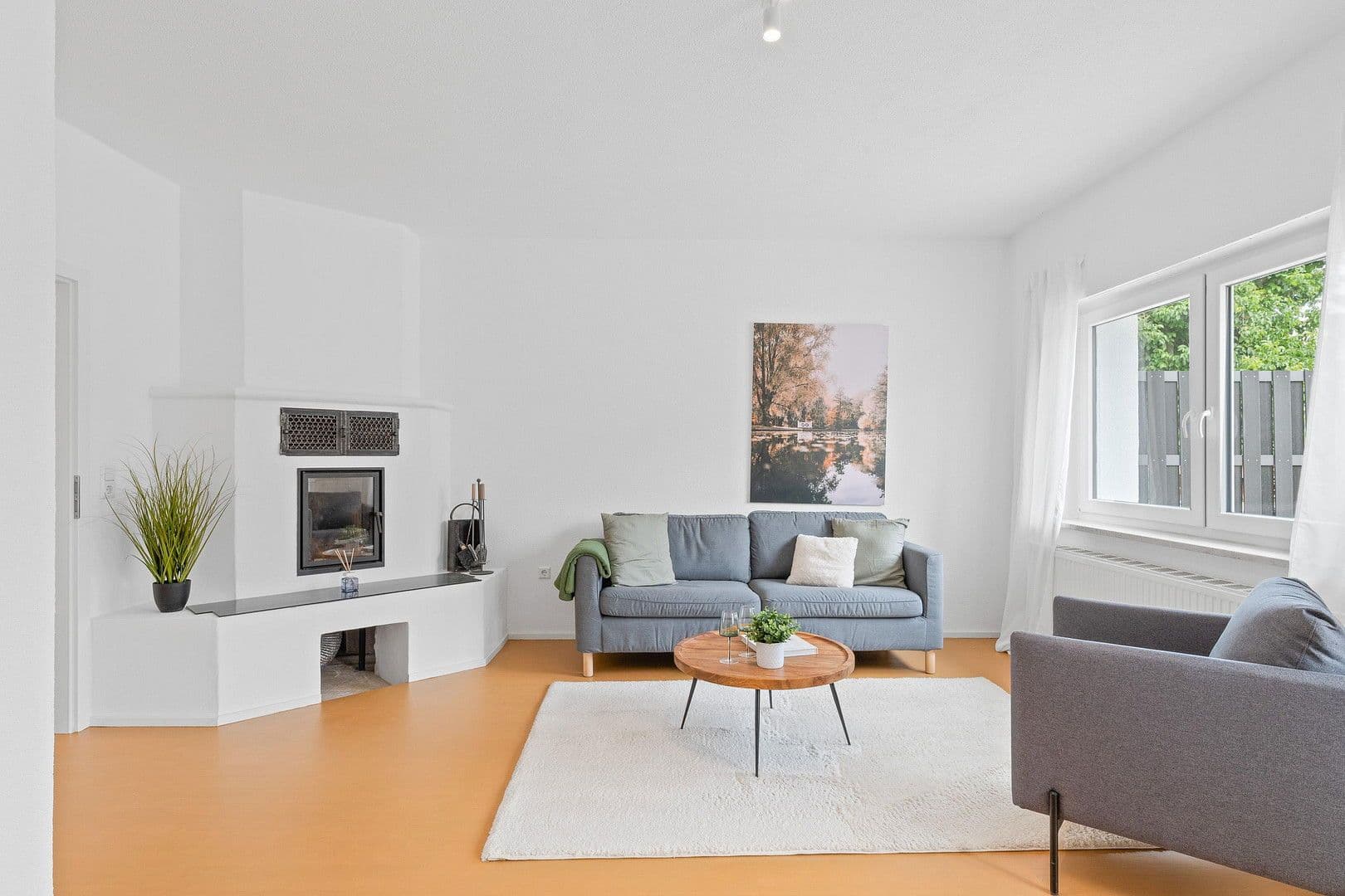 Prodej domu 134 m², pozemek 228 m², Pfaffenhofen an der Roth, Bavorsko Prodej domu 134 m², pozemek 228 m², Pfaffenhofen an der Roth, Bavorsko