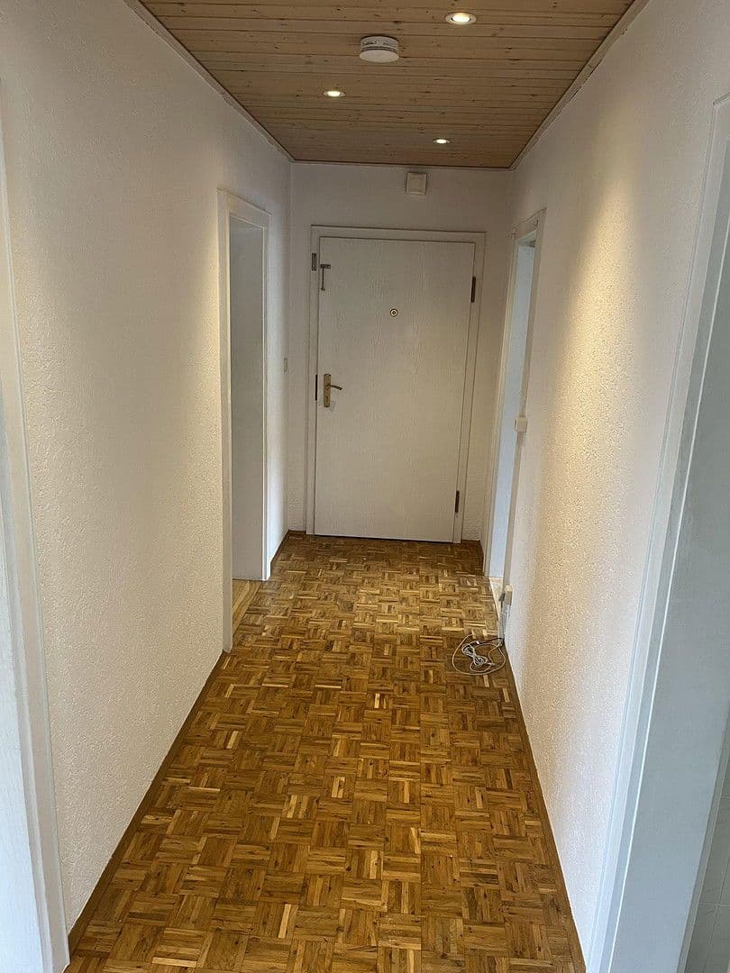 Pronájem bytu 3+1 70 m², Maxhütte-Haidhof, Bavorsko Pronájem bytu 3+1 70 m², Maxhütte-Haidhof, Bavorsko