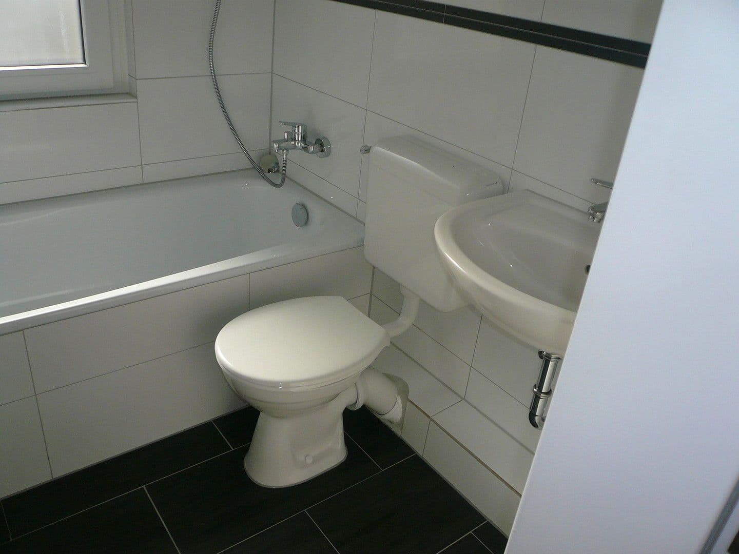 Pronájem bytu 2+1 37 m², Heiligenhaus, Severní Porýní-Vestfálsko Pronájem bytu 2+1 37 m², Heiligenhaus, Severní Porýní-Vestfálsko