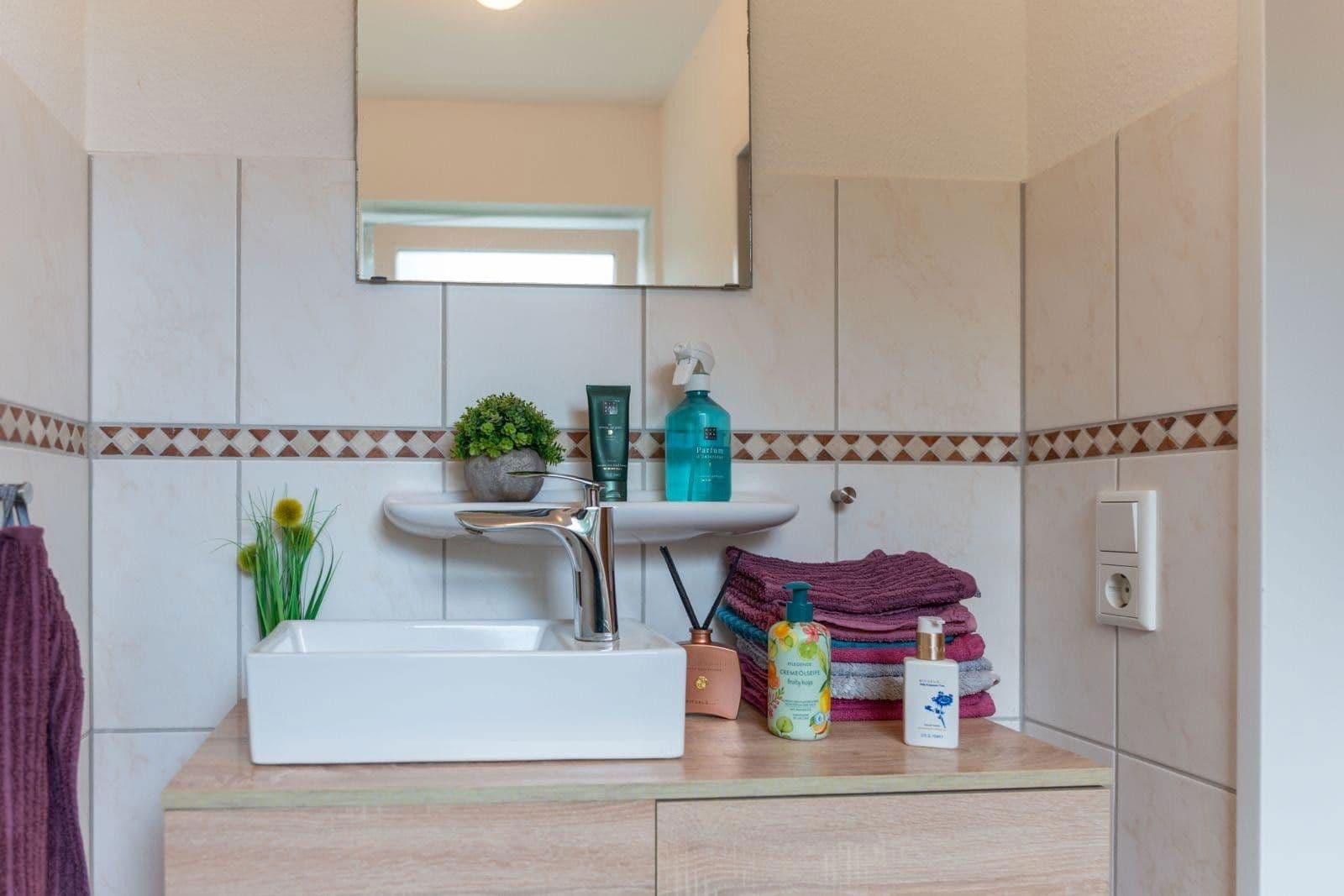 Prodej domu 132 m², pozemek 347 m², Langenfeld (Rheinland), Severní Porýní-Vestfálsko Prodej domu 132 m², pozemek 347 m², Langenfeld (Rheinland), Severní Porýní-Vestfálsko