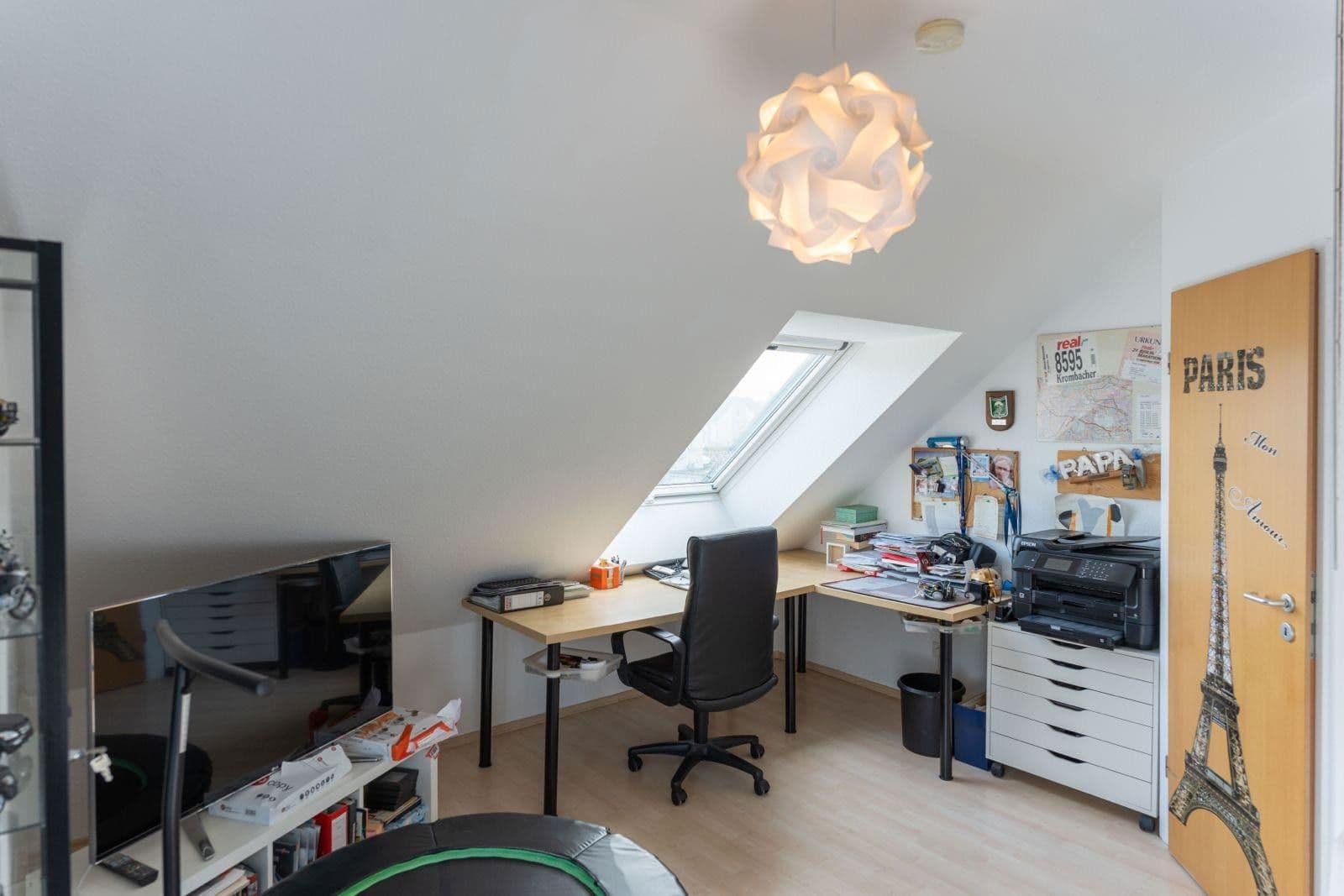 Prodej domu 132 m², pozemek 347 m², Langenfeld (Rheinland), Severní Porýní-Vestfálsko Prodej domu 132 m², pozemek 347 m², Langenfeld (Rheinland), Severní Porýní-Vestfálsko