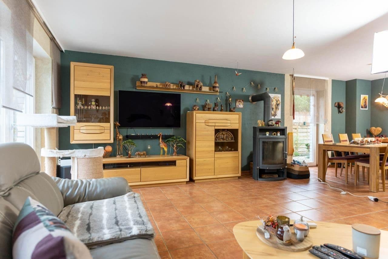 Prodej domu 132 m², pozemek 347 m², Langenfeld (Rheinland), Severní Porýní-Vestfálsko Prodej domu 132 m², pozemek 347 m², Langenfeld (Rheinland), Severní Porýní-Vestfálsko