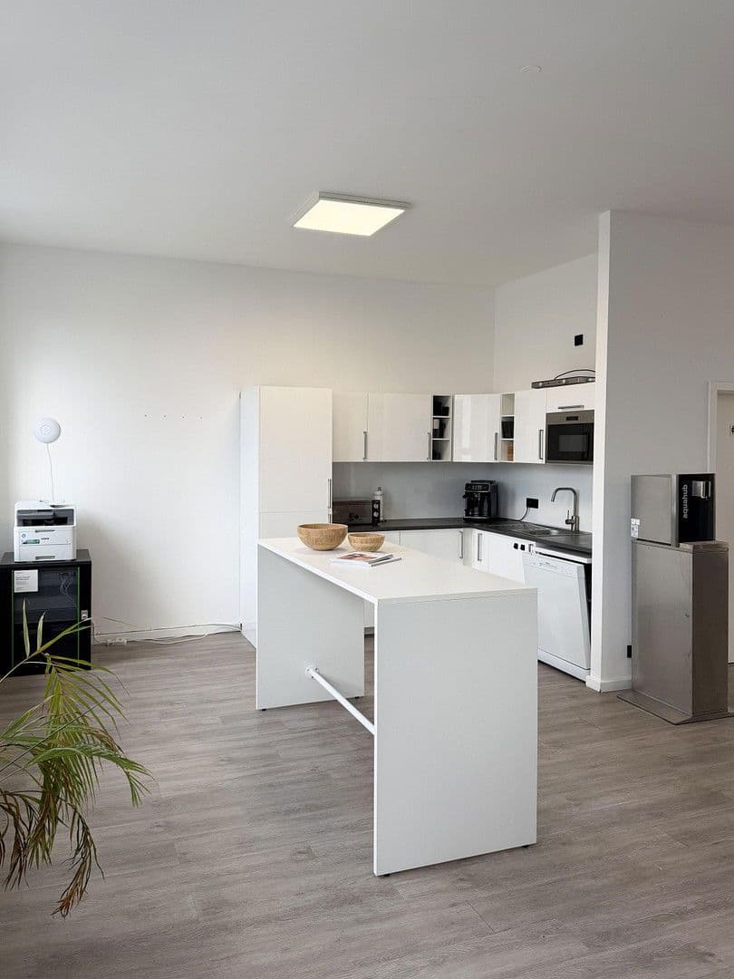 Pronájem kanceláře 97 m², Lichtstraße 28, Köln, Severní Porýní-Vestfálsko Pronájem kanceláře 97 m², Lichtstraße 28, Köln, Severní Porýní-Vestfálsko