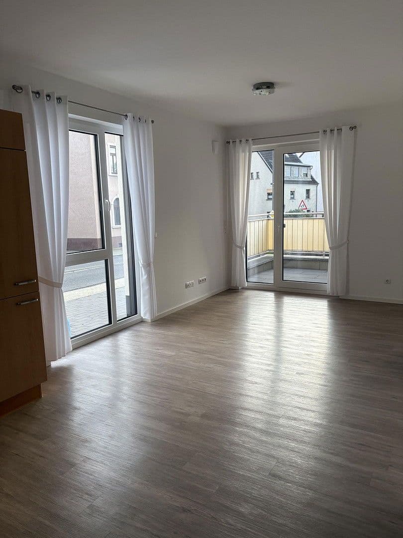 Pronájem bytu 2+1 53 m², Remagen, Porýní-Falc Pronájem bytu 2+1 53 m², Remagen, Porýní-Falc