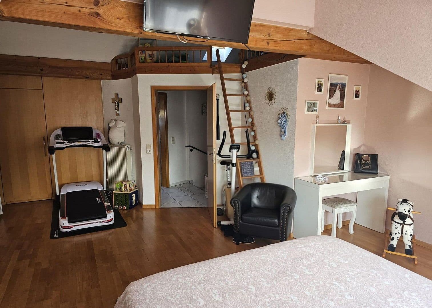 Prodej domu 138 m², pozemek 232 m², Schulstr. 17A, Schallstadt, Bádensko-Württembersko Prodej domu 138 m², pozemek 232 m², Schulstr. 17A, Schallstadt, Bádensko-Württembersko