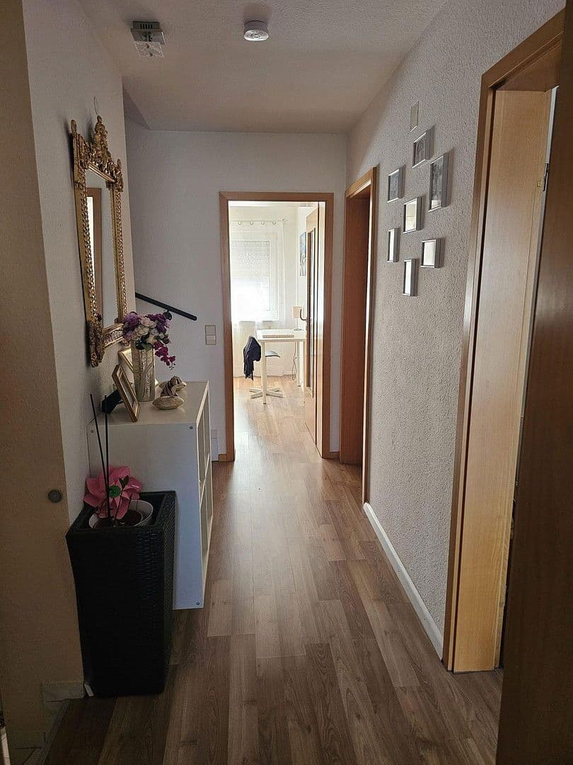 Prodej domu 138 m², pozemek 232 m², Schulstr. 17A, Schallstadt, Bádensko-Württembersko Prodej domu 138 m², pozemek 232 m², Schulstr. 17A, Schallstadt, Bádensko-Württembersko