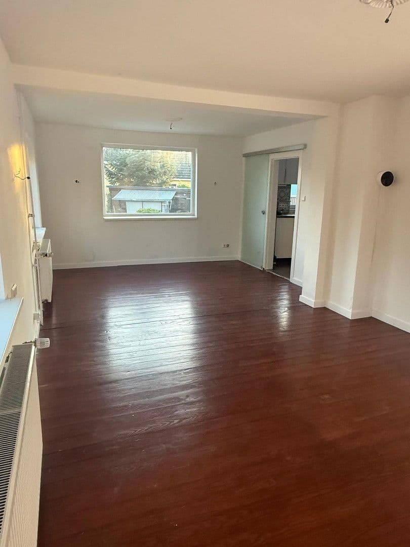 Prodej domu 109 m², pozemek 441 m², Blauer Kamp, Pinneberg, Šlesvicko-Holštýnsko Prodej domu 109 m², pozemek 441 m², Blauer Kamp, Pinneberg, Šlesvicko-Holštýnsko