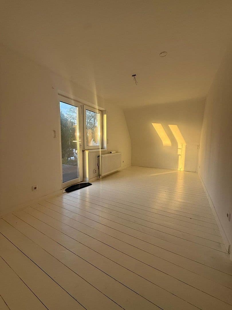 Prodej domu 109 m², pozemek 441 m², Blauer Kamp, Pinneberg, Šlesvicko-Holštýnsko Prodej domu 109 m², pozemek 441 m², Blauer Kamp, Pinneberg, Šlesvicko-Holštýnsko