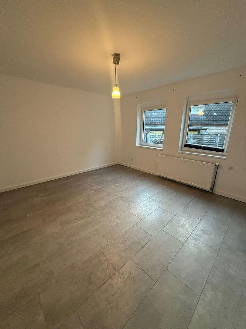 Prodej domu 109 m², pozemek 441 m², Blauer Kamp, Pinneberg, Šlesvicko-Holštýnsko Prodej domu 109 m², pozemek 441 m², Blauer Kamp, Pinneberg, Šlesvicko-Holštýnsko