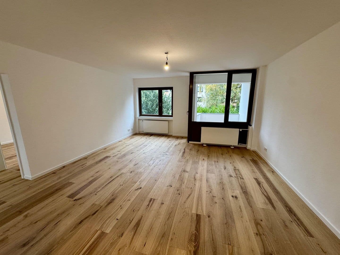 Prodej bytu 3+1 80 m², Köln, Severní Porýní-Vestfálsko Prodej bytu 3+1 80 m², Köln, Severní Porýní-Vestfálsko