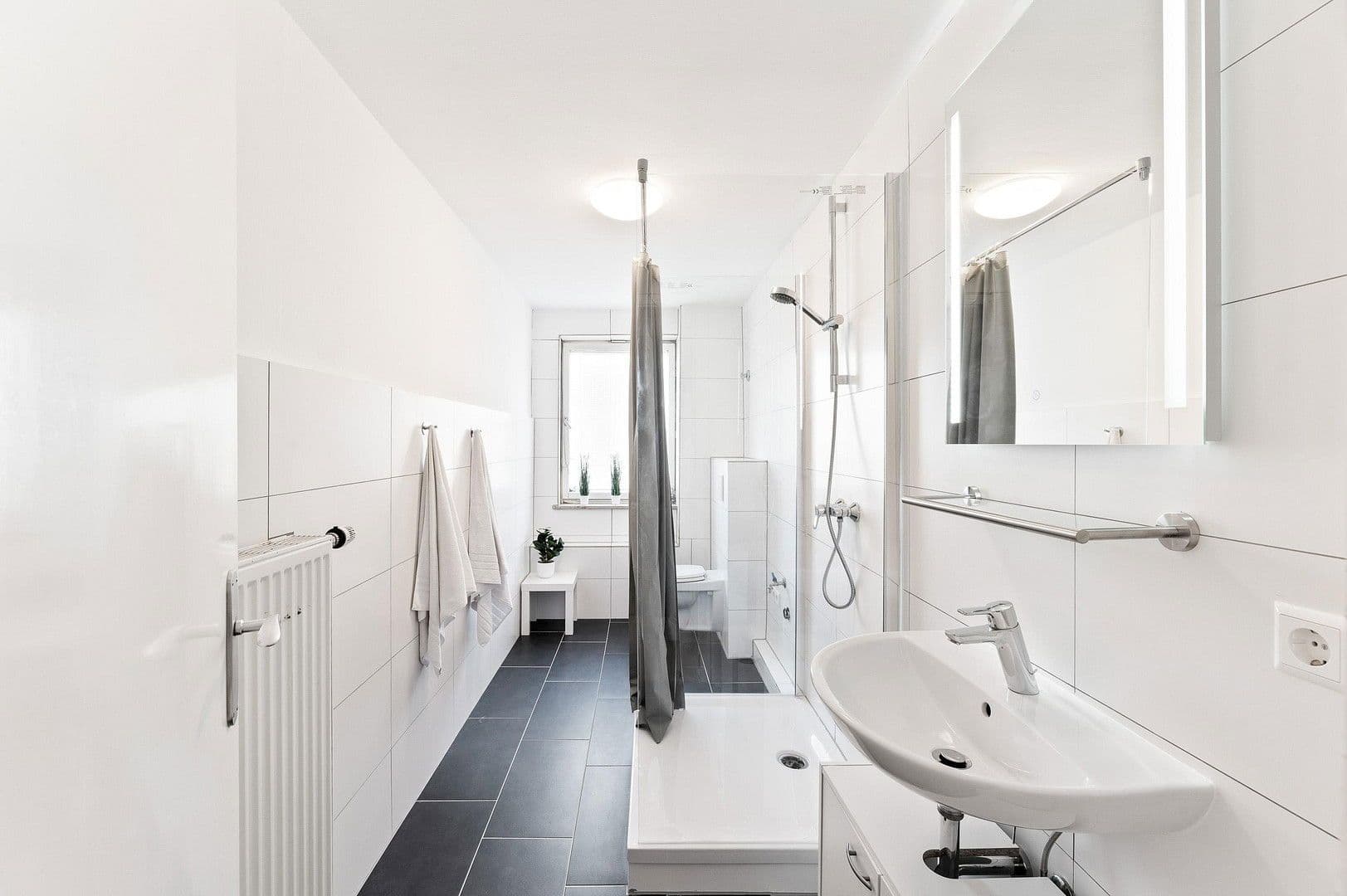 Pronájem bytu 20 m², Schloßberg 6, Kirchentellinsfurt, Bádensko-Württembersko Pronájem bytu 20 m², Schloßberg 6, Kirchentellinsfurt, Bádensko-Württembersko