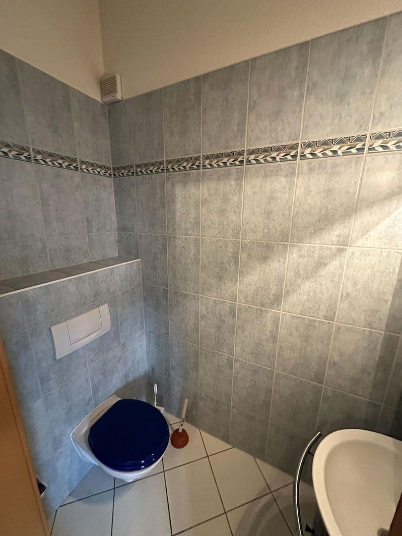 Pronájem bytu 4+1 151 m², Westliche Stadtmauerstraße 64, Erlangen, Bavorsko Pronájem bytu 4+1 151 m², Westliche Stadtmauerstraße 64, Erlangen, Bavorsko